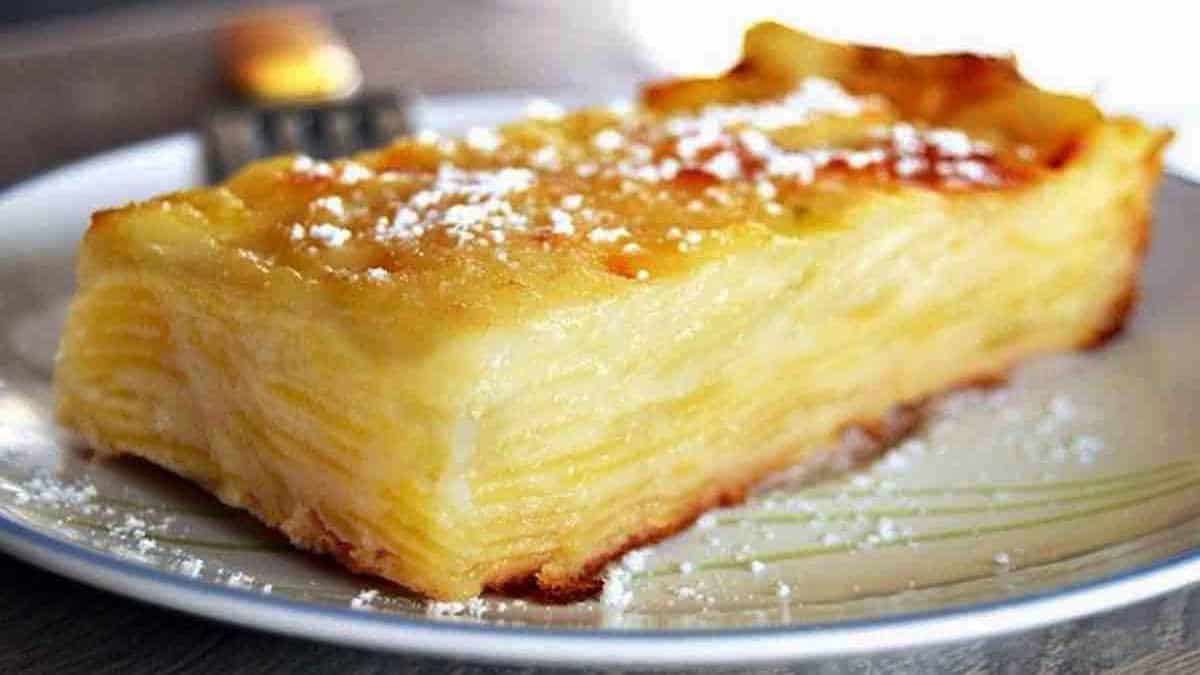 Gâteau invisible aux pommes fondant: