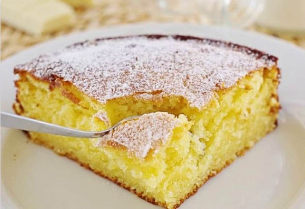 Le gâteau sans œufs et sans lait préparé en 5 minutes. Astuces au feminin