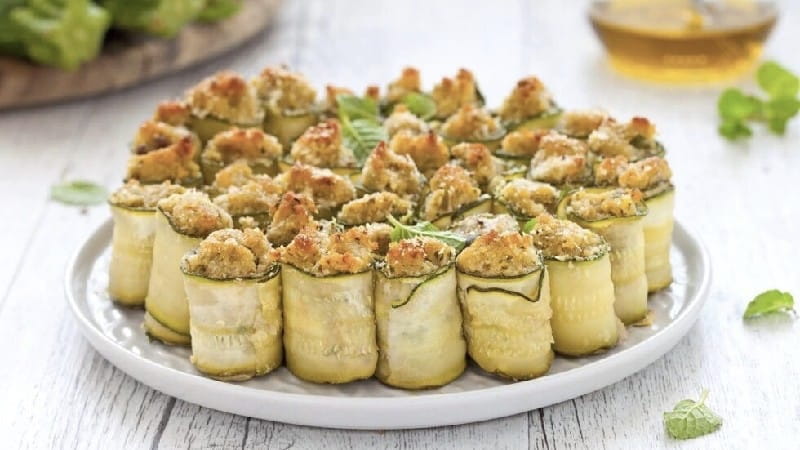 Courgettes farcies au thon au four