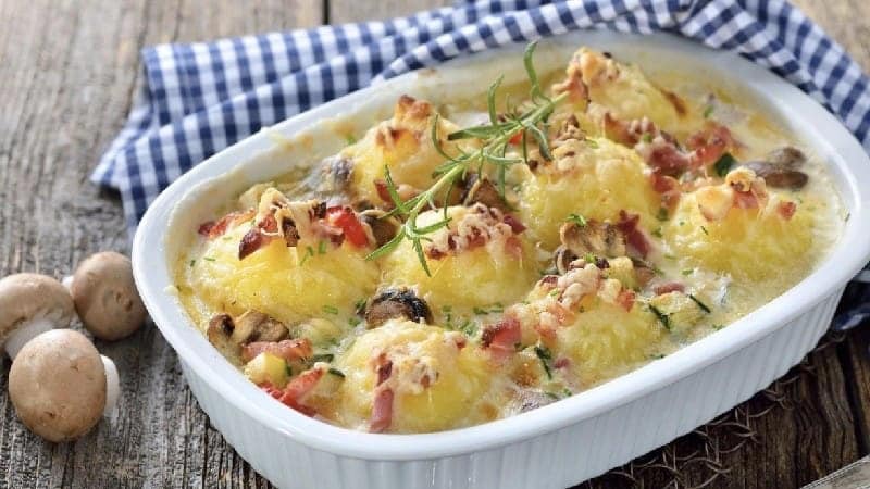 GRATIN DE POMMES DE TERRE AUX CHAMPIGNONS