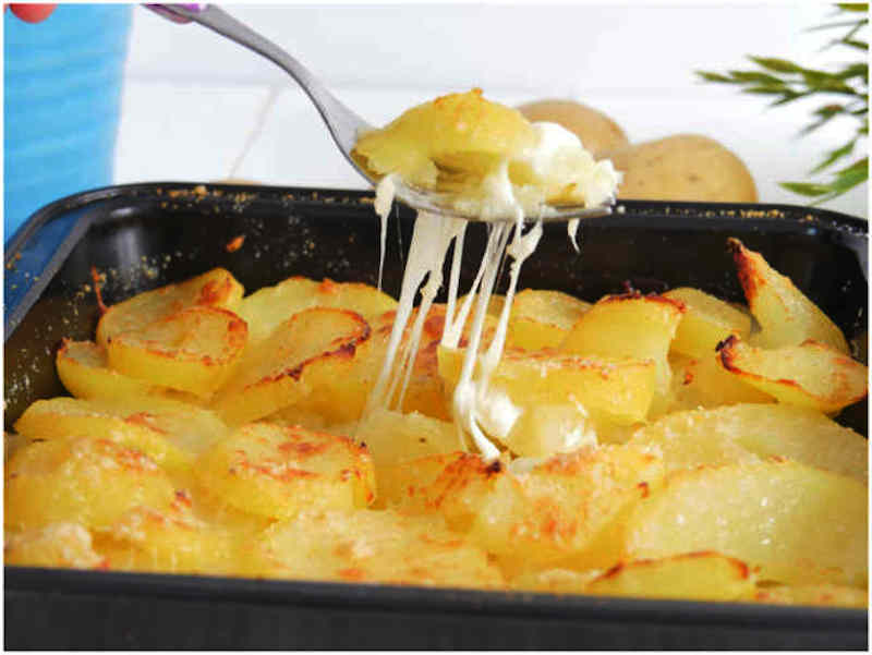 Pommes de terre au four filantes