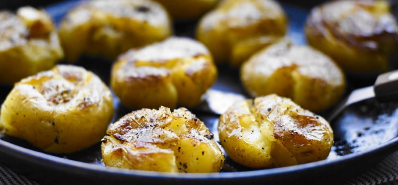 Pommes de terre écrasées croustillantes