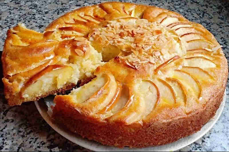 gâteau au yaourt et aux pommes