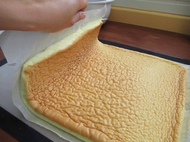  la Pâte à Génoise; Biscuit façon génoise pour gâteau roulé ou bûche de Noël (sans beurre)