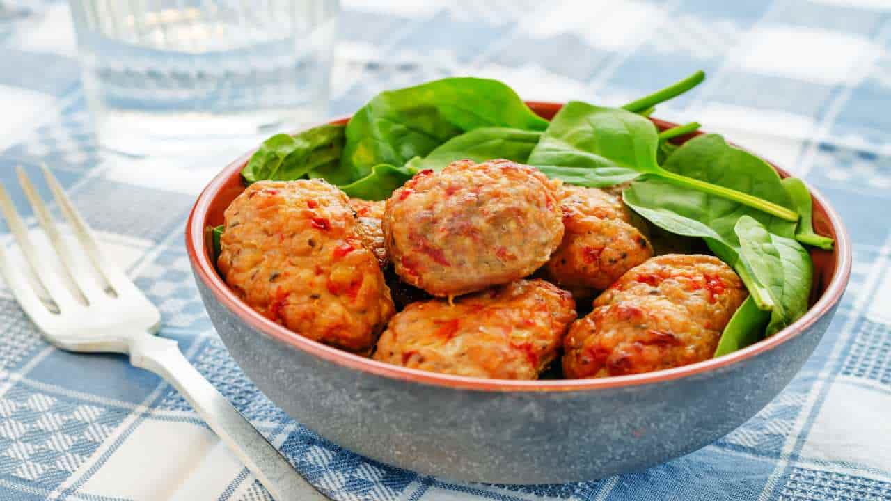 Boulettes de viande aux poivrons et aux épinards