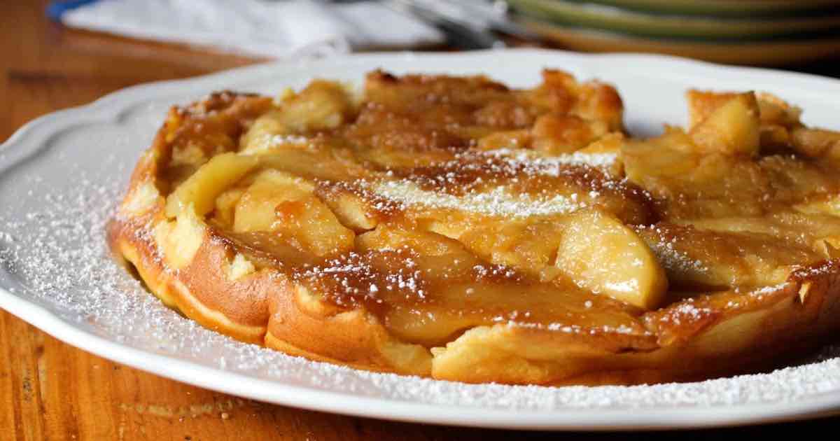 Crêpe allemande aux pommes