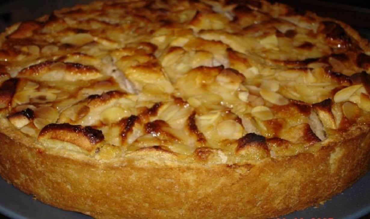Gâteau aux pommes à la normande