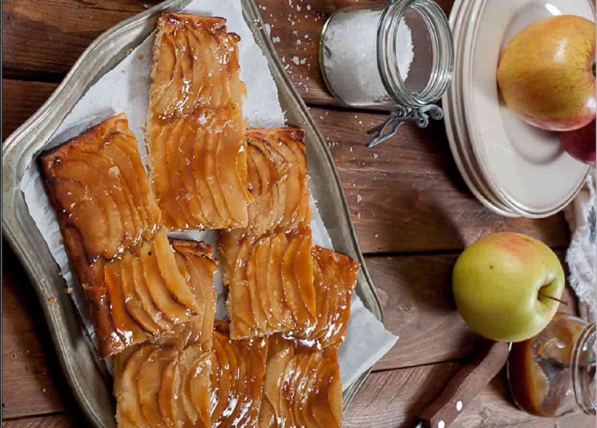 Tarte fine aux pommes caramélisées. – Astuces au feminin