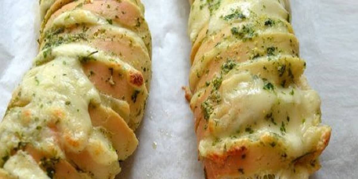 Pain à l’ail et au fromage