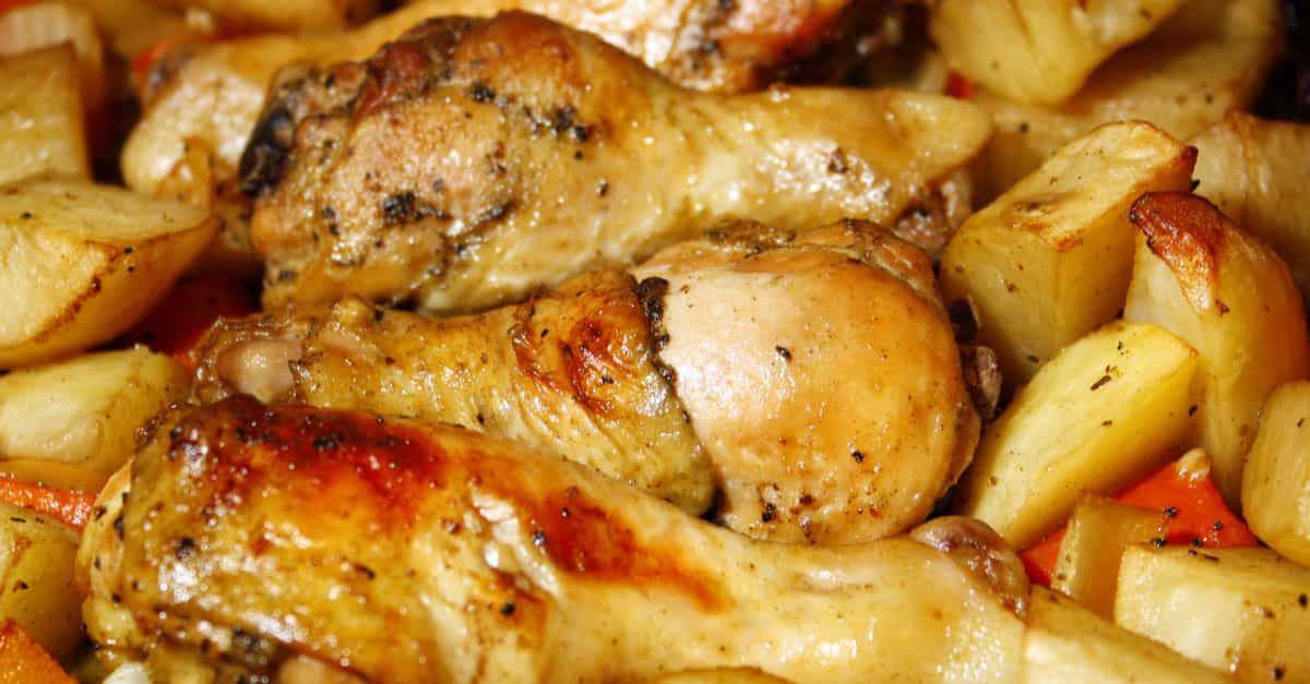 POULET AUX POMMES DE TERRE AU FOUR