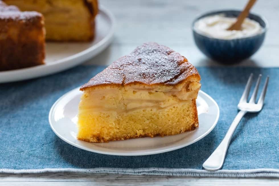 Gâteau au yogourt et aux pommes