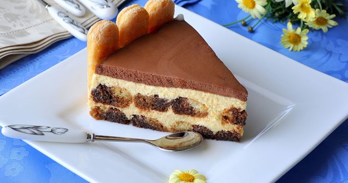 CHARLOTTE FAÇON TIRAMISU