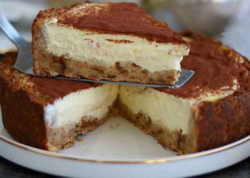Tarte pandoro à la crème façon tiramisu