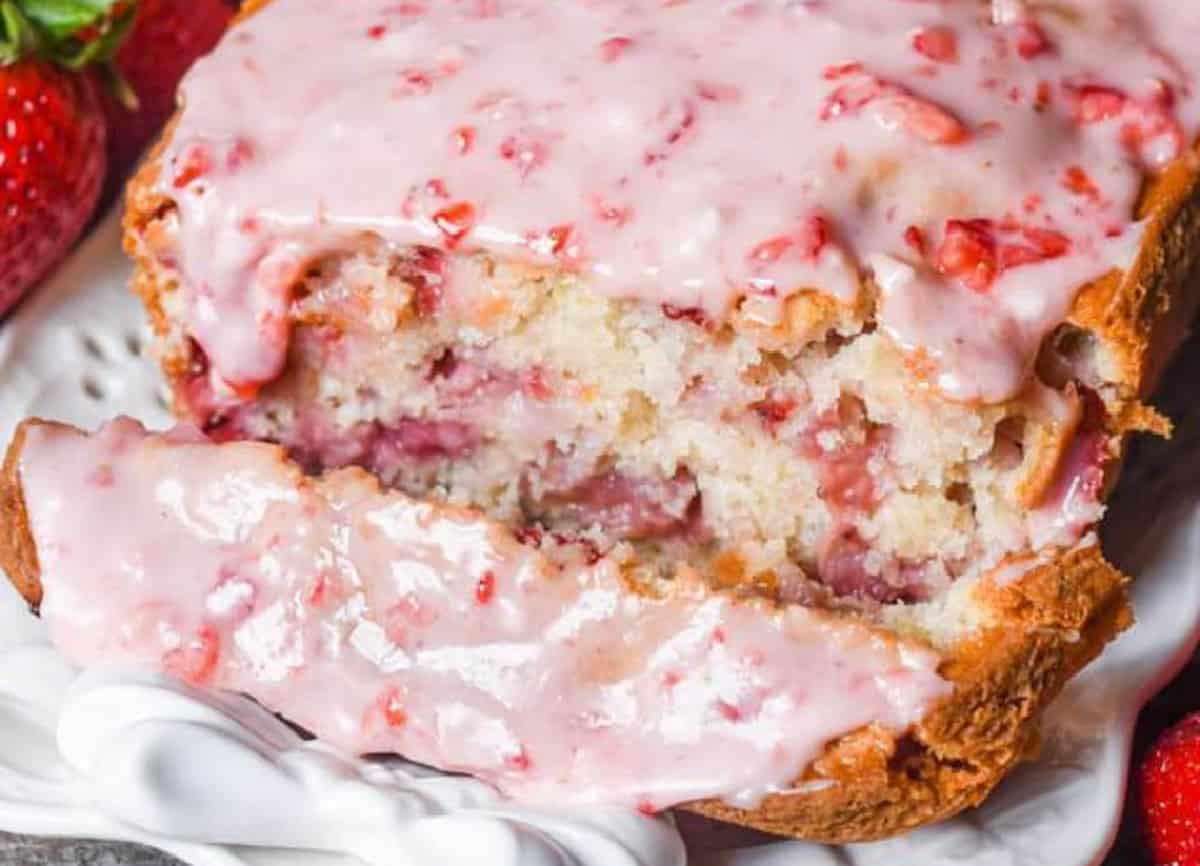 Pain moelleux aux fraises