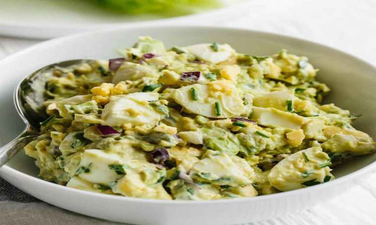 Salade avocat oeuf