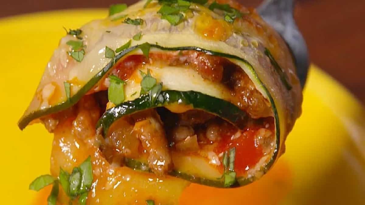 Rouleaux de courgettes au four farcis