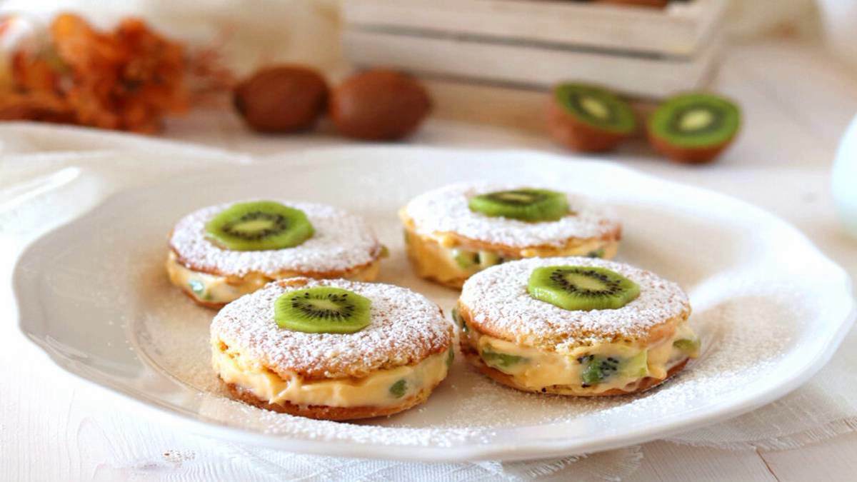 Recette : Délicieux avec de la crème pâtissière et du kiwi