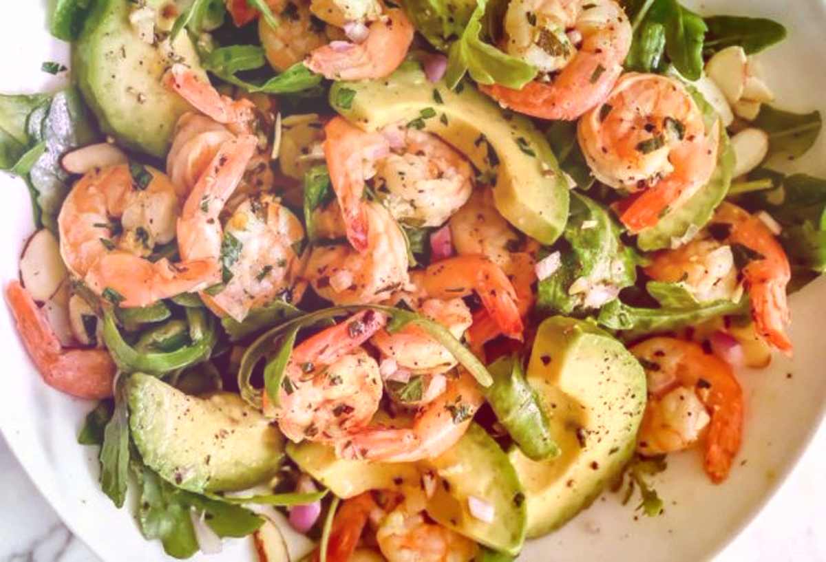 Salade de crevettes à l’avocat