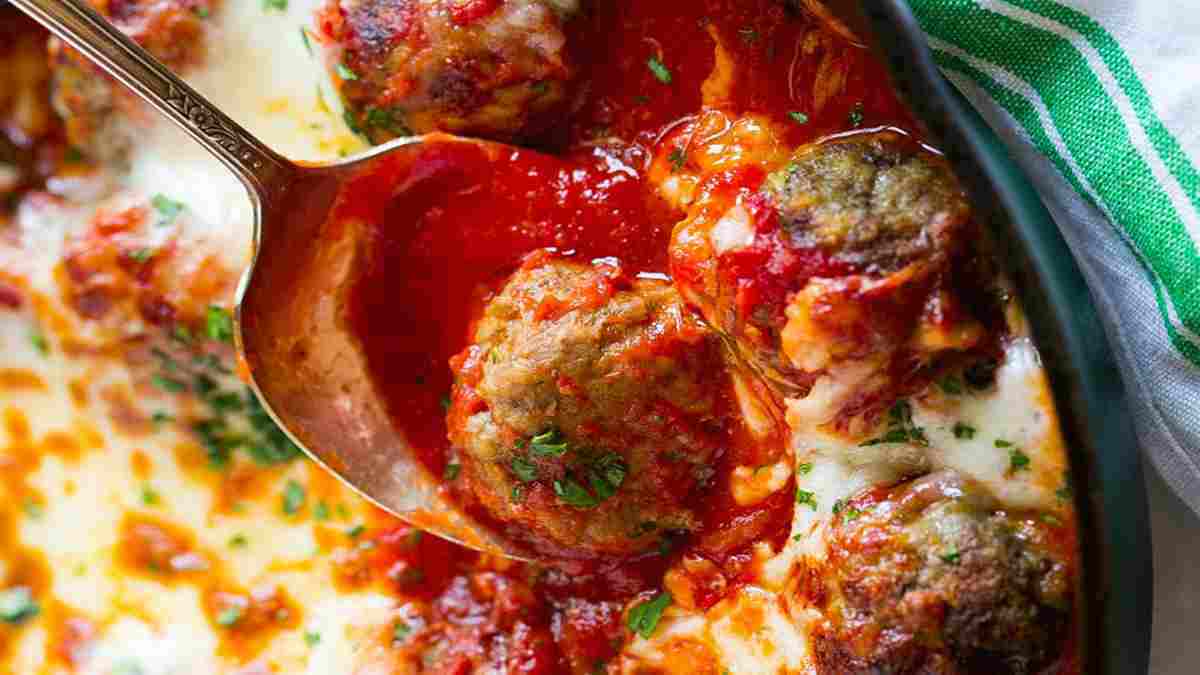 Boulettes de viande pizzaiola au four