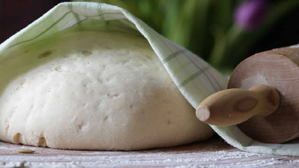 la pâte à pizza