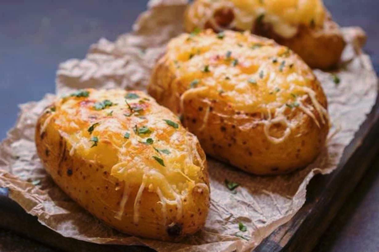 Pommes de terre au four farcies facile