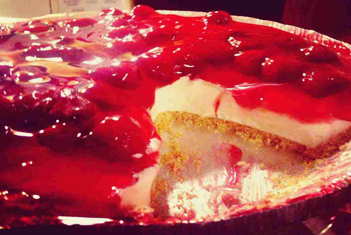 Gâteau au fromage et cerises