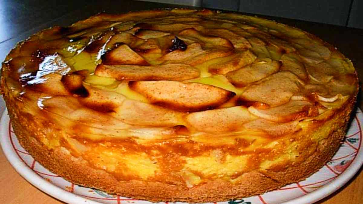 Tarte-flan aux pommes de ma Grand-mère